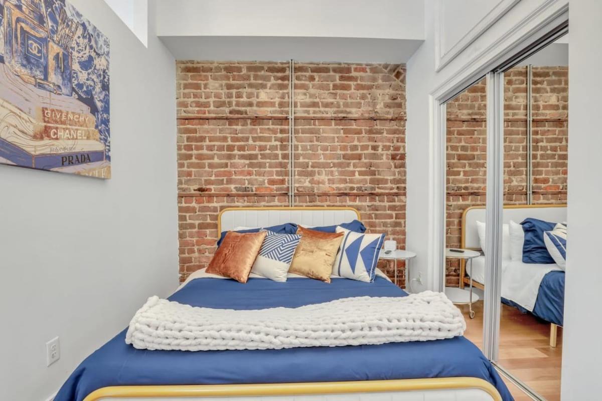 Lush Savannah Loft - Near Plant Riverside District Экстерьер фото